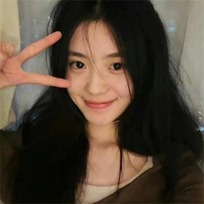 丑小鸭的天鹅湖
